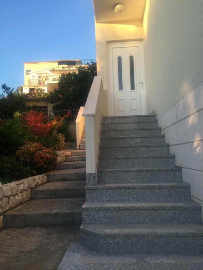 Apartments Sandra Rogoznica  Zewnętrze zdjęcie