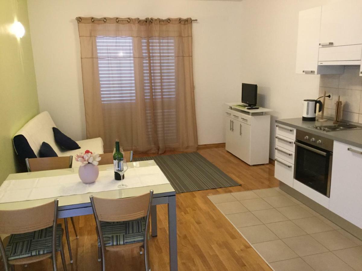 Apartments Sandra Rogoznica  Zewnętrze zdjęcie